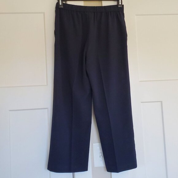 SAG Harbor Black Petite Crop Pant. Size 6P - Picture 2 of 8